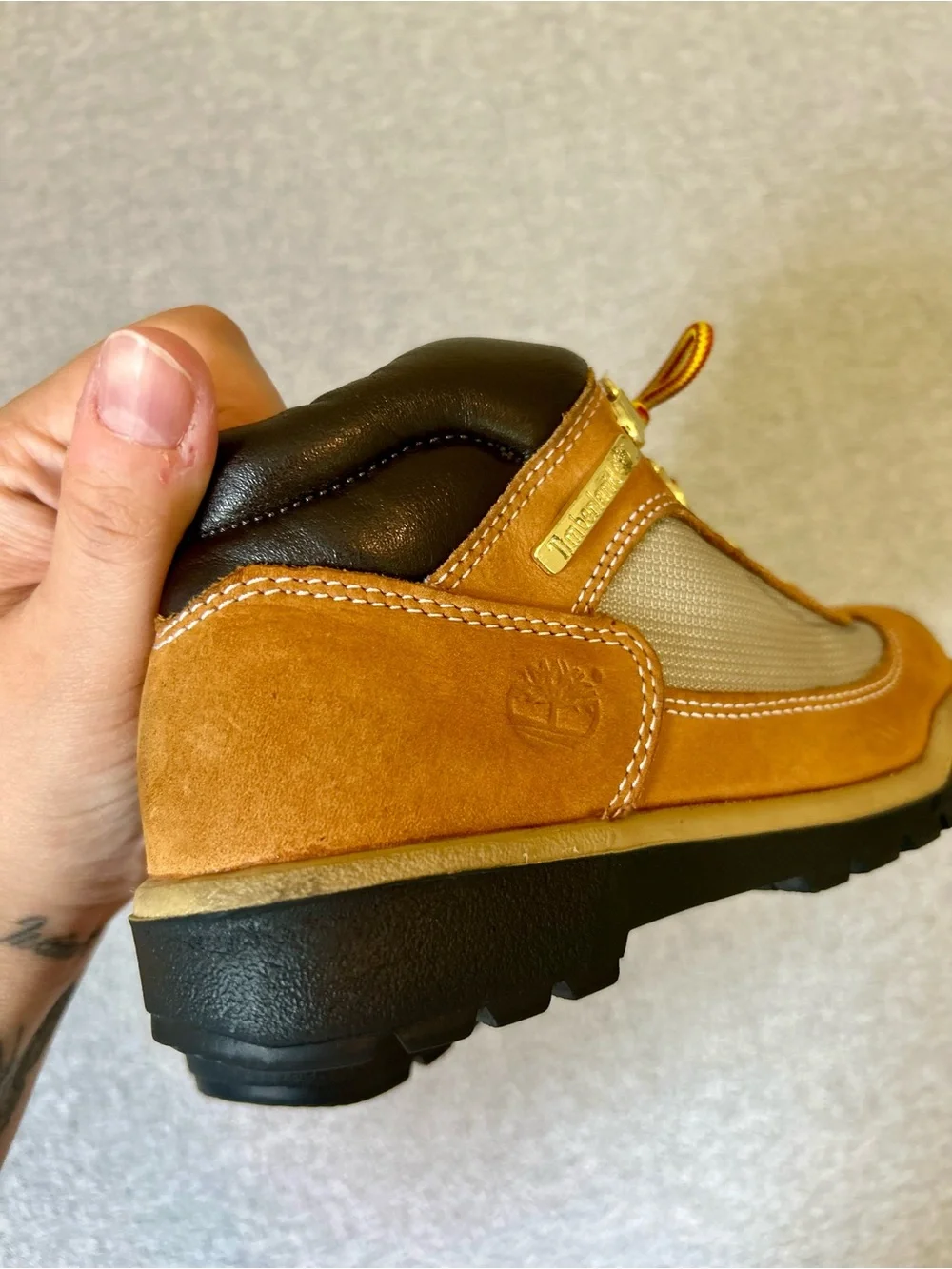 Timberland Kids Field Boots Wheat Nubuck Brown Leather Size 13 Youth